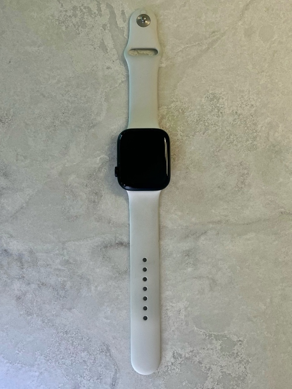 Apple Watch Series 8 – 45mm GPS + Cellular – Black